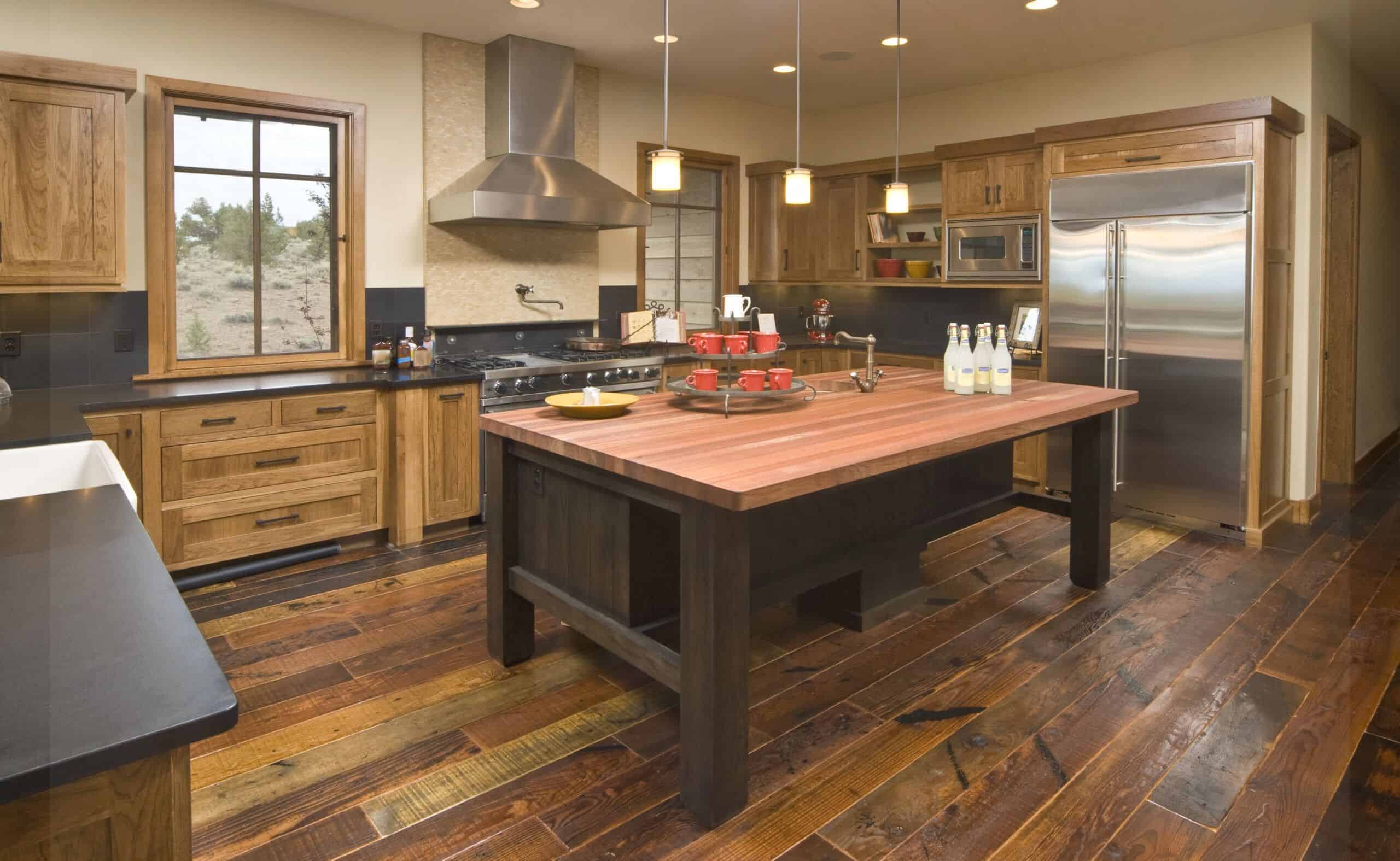 Rustic Maple Wide Plank (Face Grain) Countertops - Hardwood Lumber Company